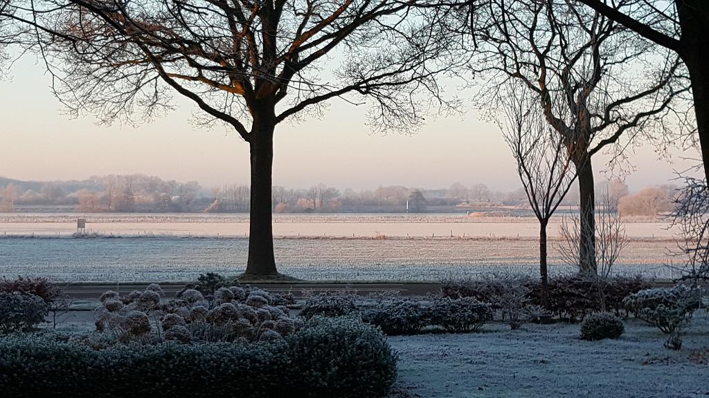 Logies Angelbeeck Villa Afferden  Bagian luar foto
