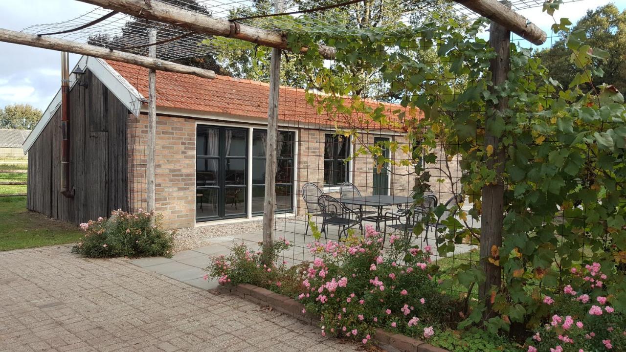 Logies Angelbeeck Villa Afferden  Bagian luar foto